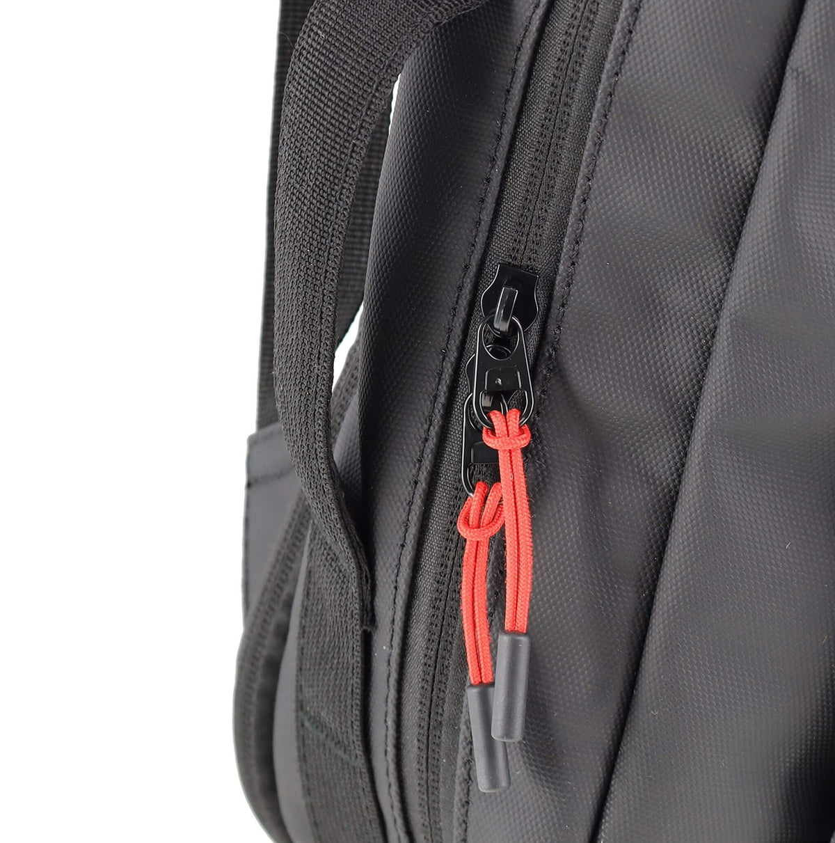 GAP 68 Water Repellent Sling Crossbody Bag in Black