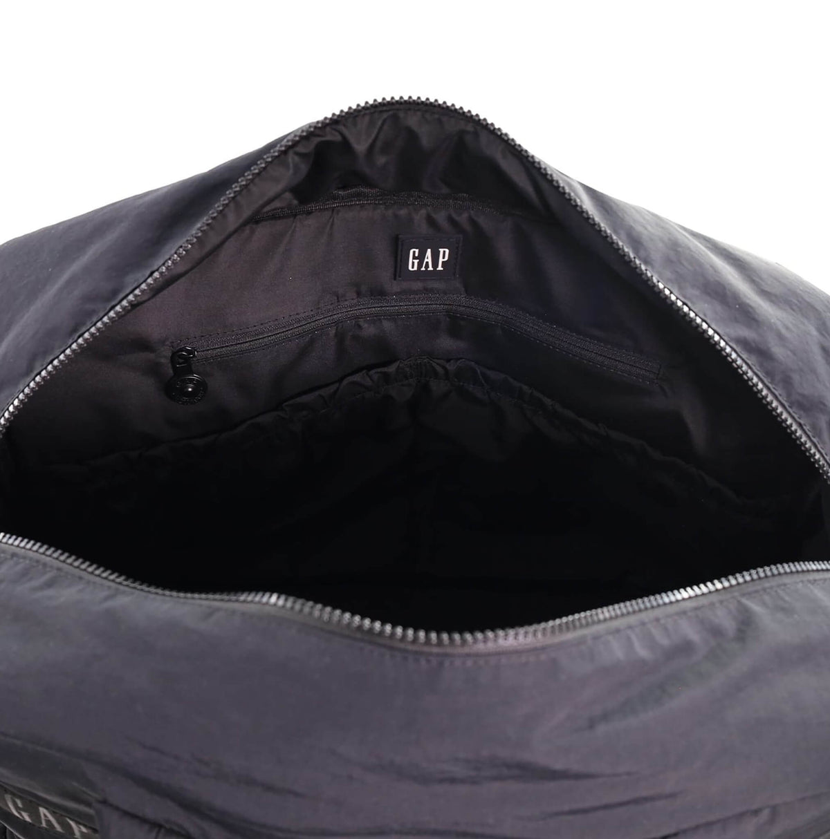 GAP 85 Nylon Modern Overnighter Tote Bag in Black