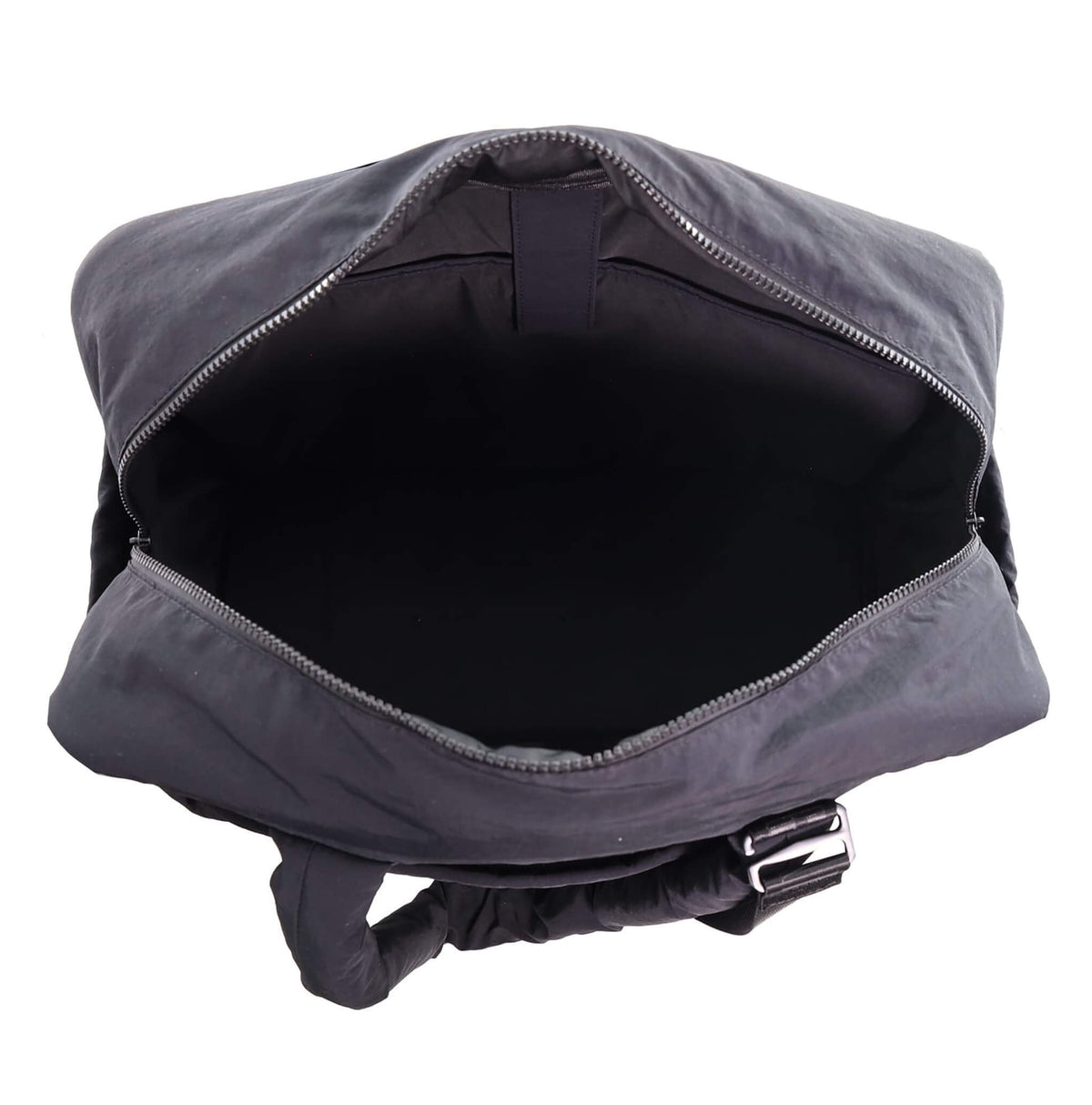 GAP 85 Nylon Modern Overnighter Tote Bag in Black