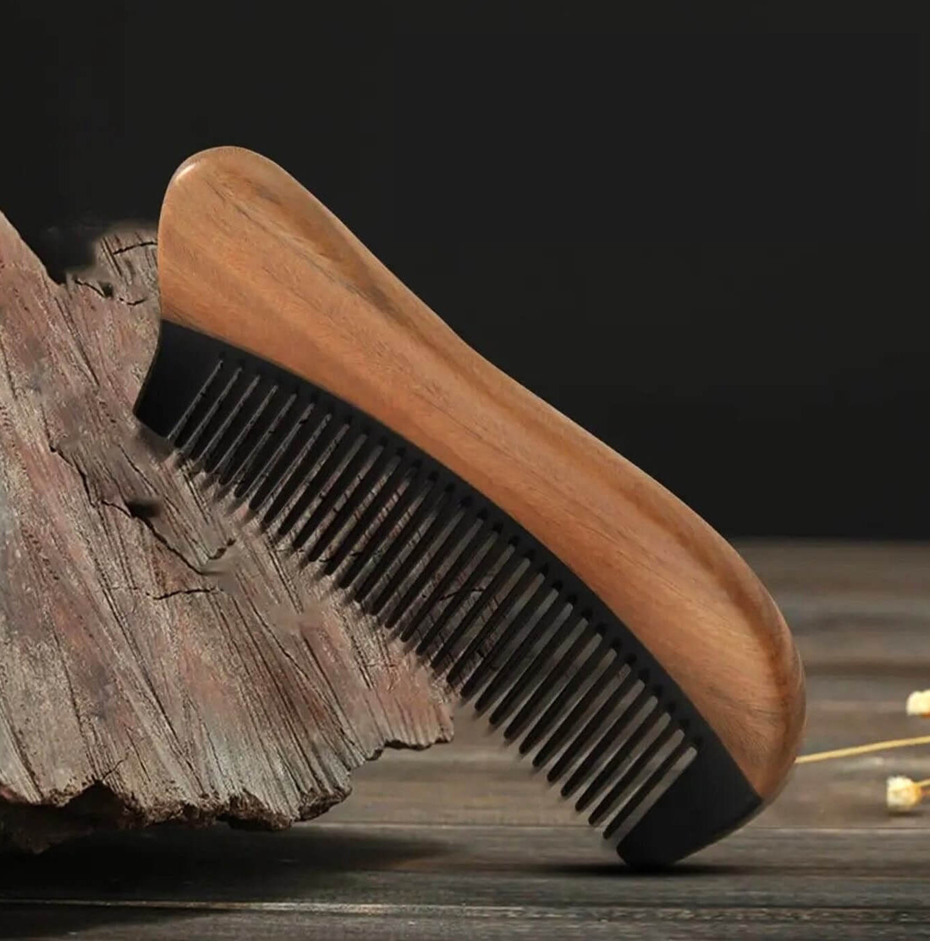 Green Sandalwood Black-Ox Hair/Beard Comb
