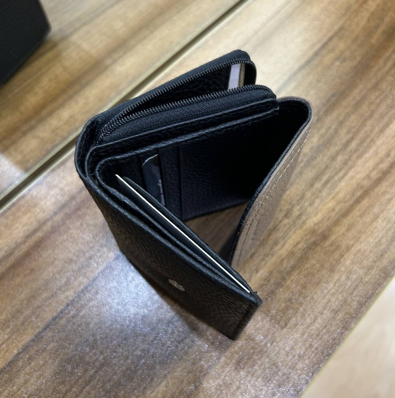 Pierre Cardin Ladies Tri-fold Tab Leather Wallet in Black/Taupe