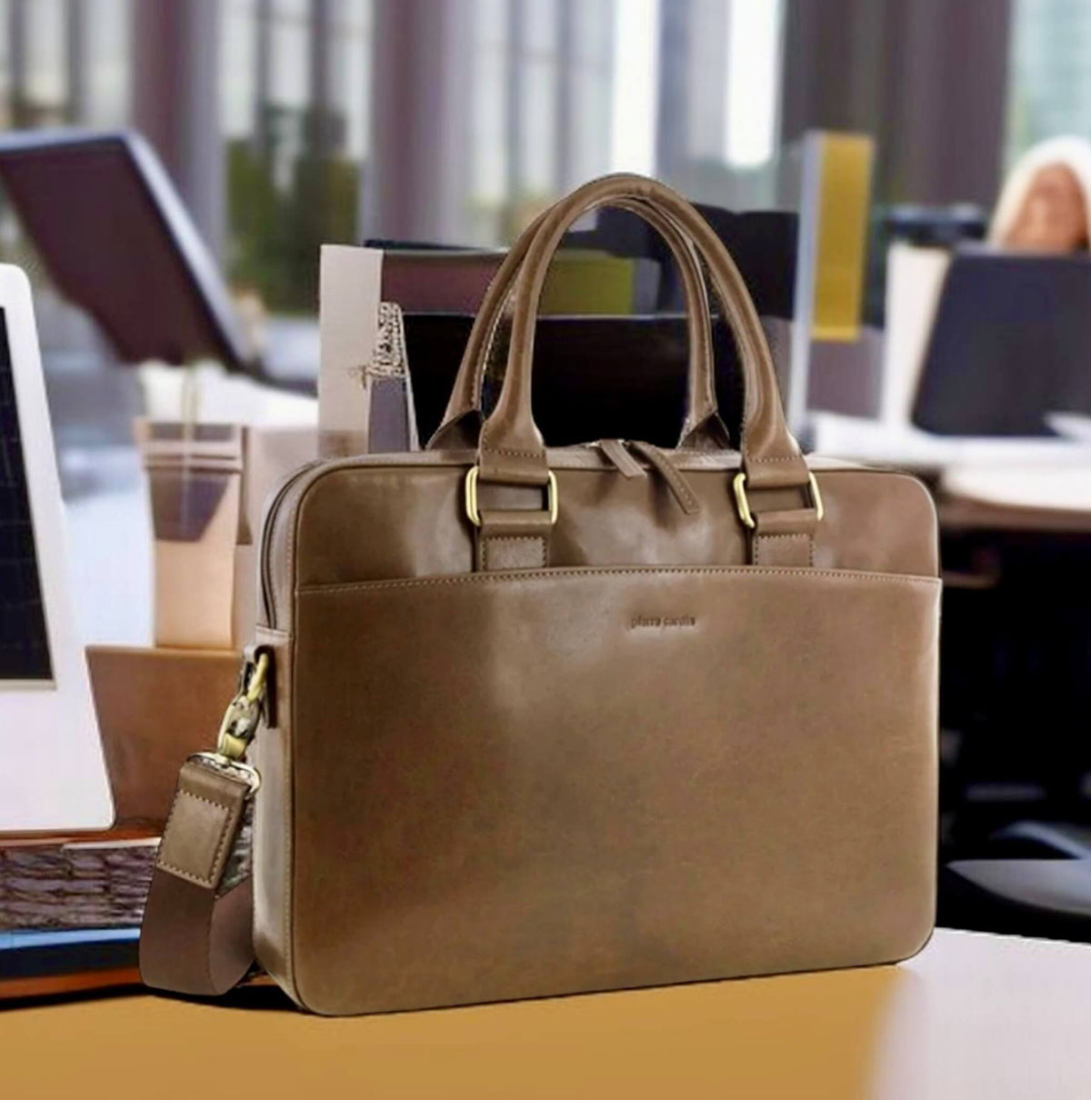 Pierre Cardin Italian Leather Business-Laptop Bag in Oak