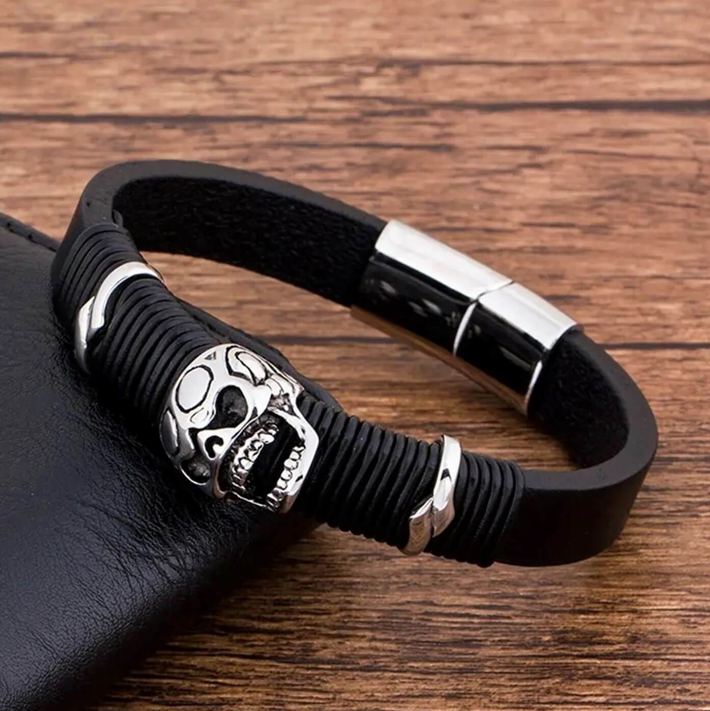 Mens Dramatic Leather Bracelet