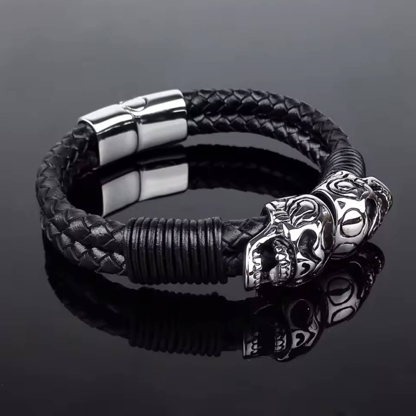 Maxilla Twin Skull Leather Bracelet