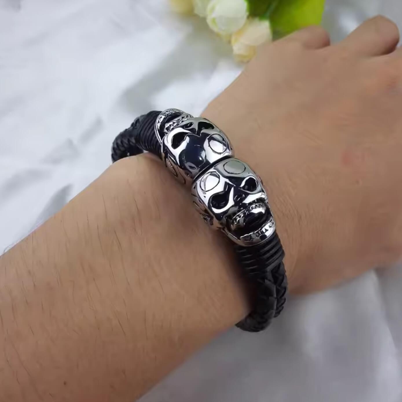 Maxilla Twin Skull Leather Bracelet